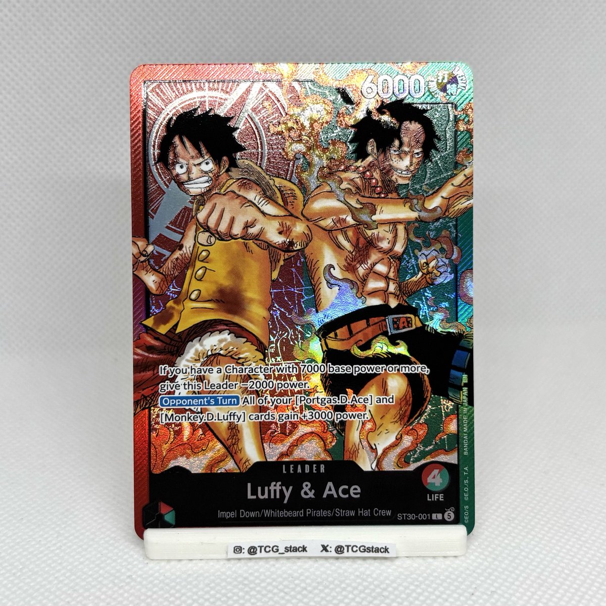 TCGstack's tweet photo. #onepiece #luffy #ace underrated art card ✨🔥 holo https://t.co/uHwjBZzZte