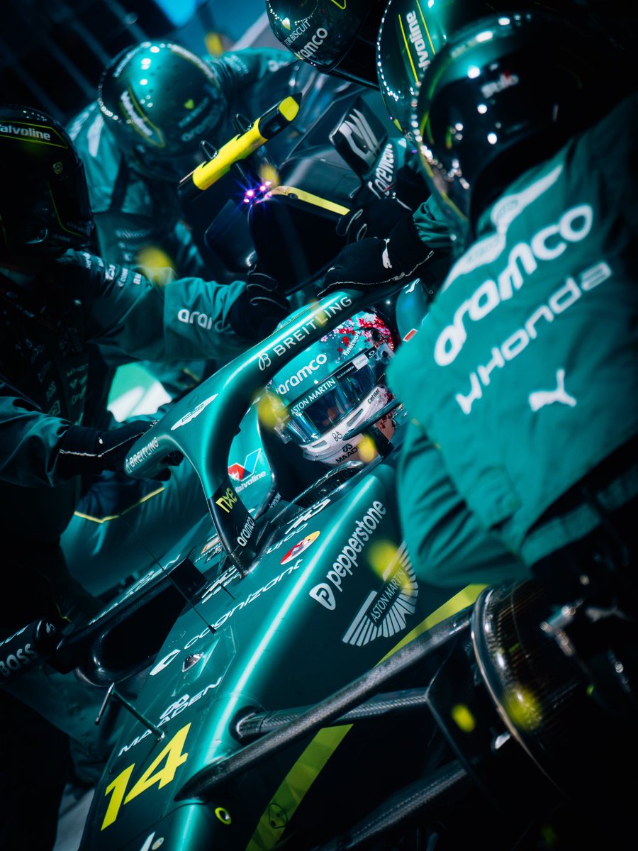 PepperstoneAPAC's tweet photo. @AstonMartinF1 https://t.co/TZUpqyTpll