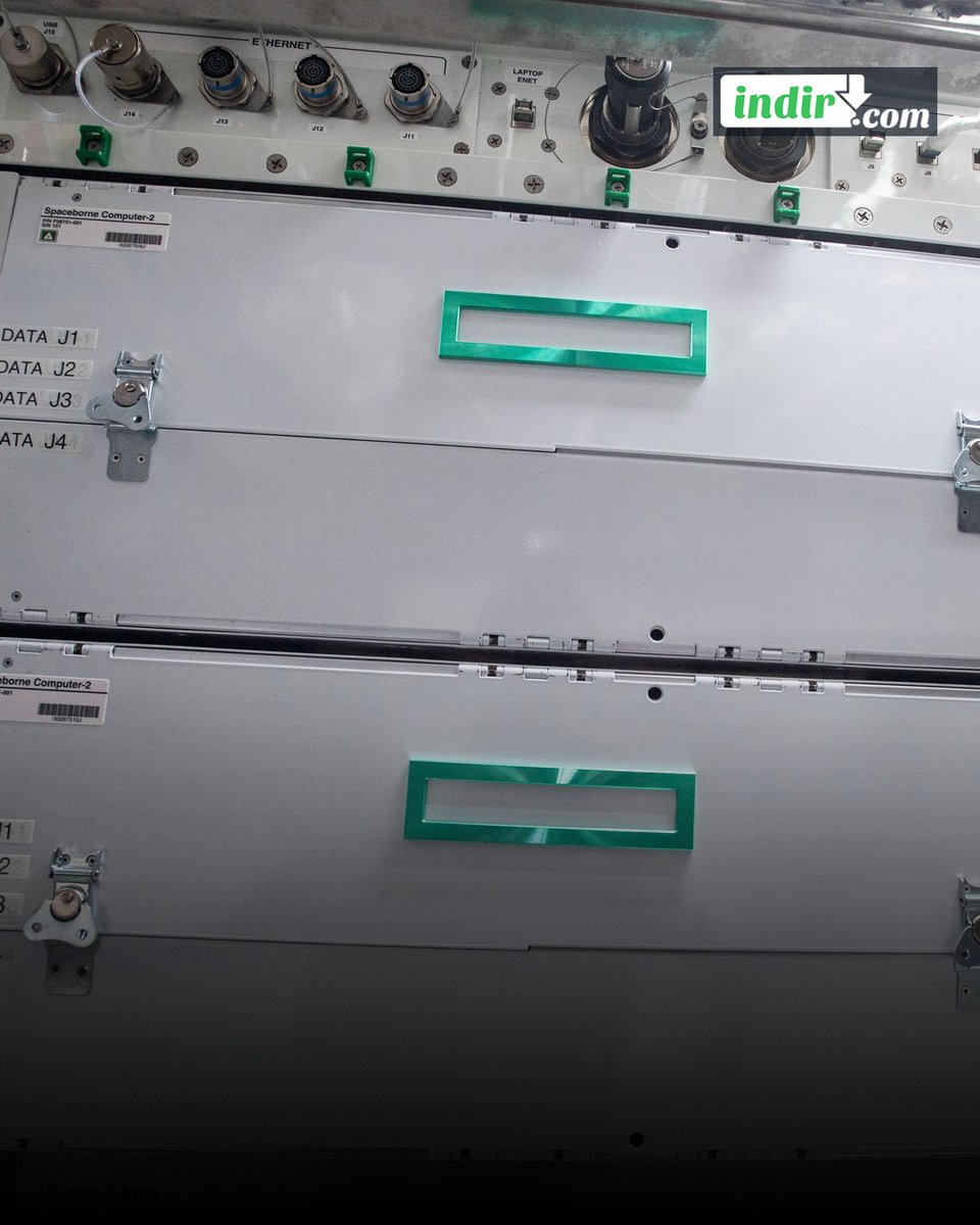 indir_com's tweet photo. HPE, ekran kartı boyutundaki Spaceborne Computer-4'ü Ay'ın Güney Kutbu'na gönderiyor. Süper bilgisayar verileri Ay'da işleyecek, işlemcisi ise şimdilik sır. #Ay #Uzay #indircom https://t.co/fGMWEtwFCP