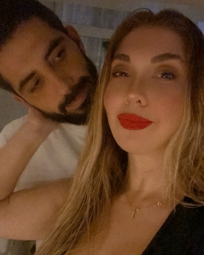 CarmenCullaSala's tweet photo. 2024 nasıl başladı, nasıl bitti... Bizim için harika bir yıldı. Umarız 2025 de mucizeler ve unutulmaz anılarla geçer. https://t.co/rhUj4ZmZhd