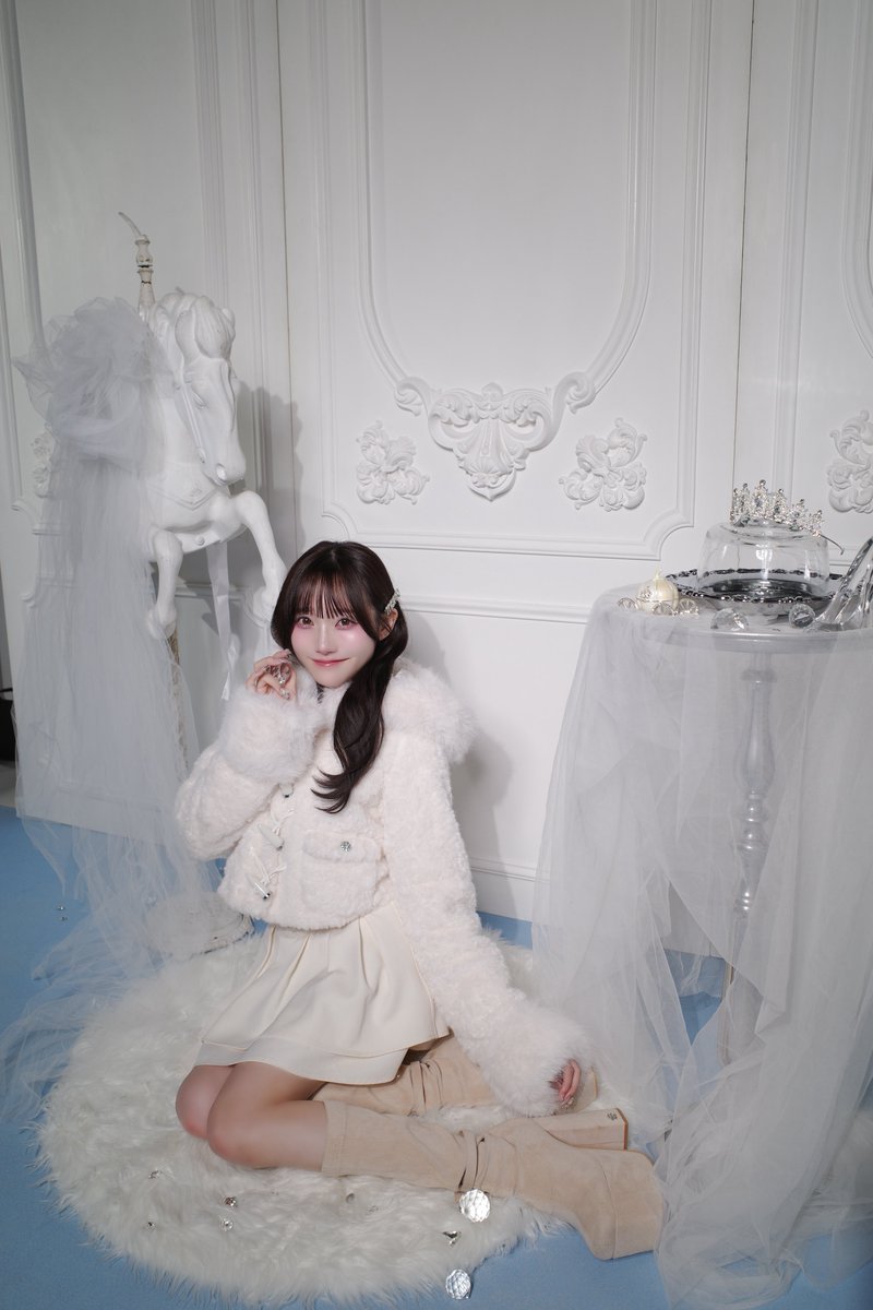 honda_miyuki_'s tweet photo. michellMacaronさんの⠀⠀⠀⠀2026Autumn&amp;Winterモデルを務めさせていただきます❄✶⋆.˚

かわいいアウターに、冬服に包まれ幸せでした（⸝⸝o̴̶̷̥᷅ ̫ o̴̶̷̥᷅⸝⸝）♡

https://t.co/JY034qyLvW
⇧こちらからご覧ください🪞🫧 https://t.co/yFOglIwDNY
