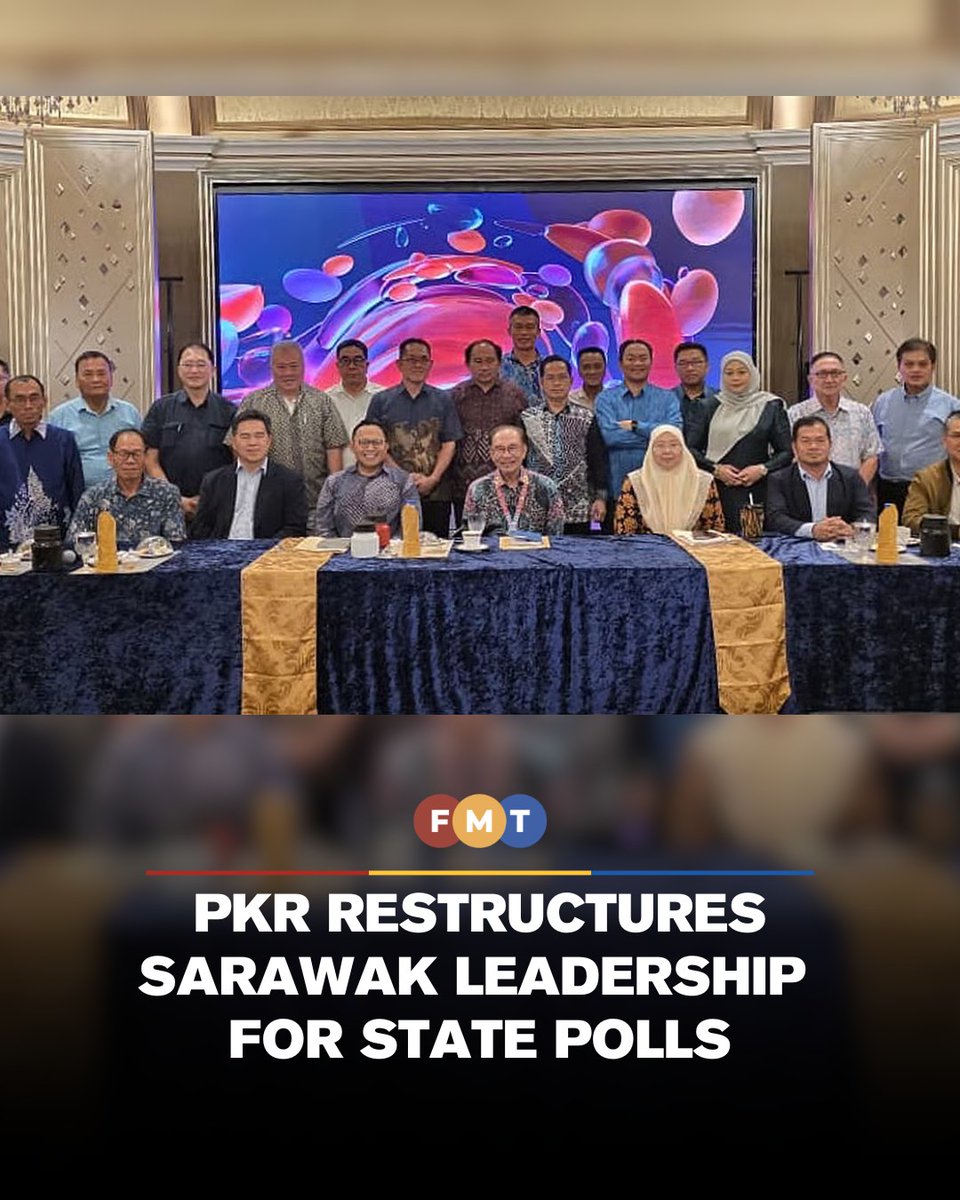 kafkaesk_0's tweet photo. PKR menyusun semula kepimpinan negeri Sarawak bagi menghadapi pilihan raya negeri akan datang, dengan Mahmud Epah dilantik sebagai pengerusi Majlis Pimpinan Negeri yang baharu.
#FMTNews #PKR #Sarawak #AnwarIbrahim #PolitikMalaysia https://t.co/GXfcPcGlDg