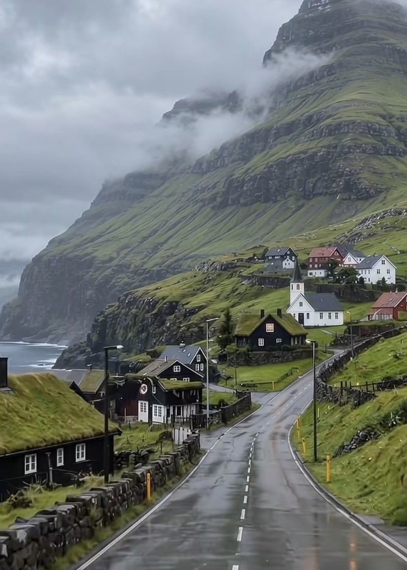 Fog_Heal's tweet photo. Faroe Islands, Norway🇳🇴 https://t.co/IAfdY7m19y