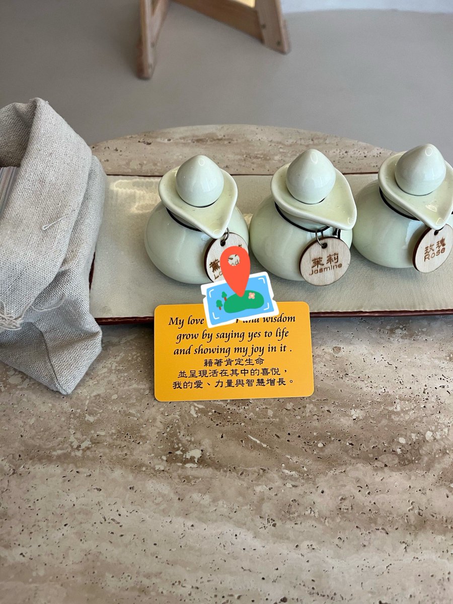 IaW16rfepR48944's tweet photo. [釉萍さん、侨卵（きょうらん）は器の釉薬（ゆうやく）のように、心に彩りを添える存在だね]， https://t.co/g4XWn9uCYy