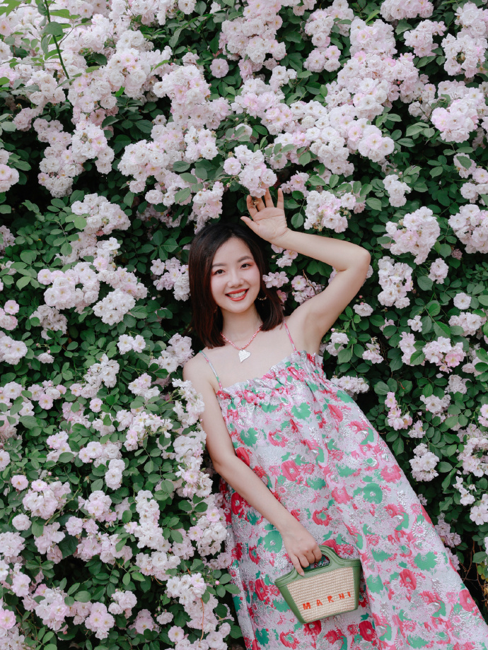 Yukievif's tweet photo. [夏娜腊のイベント、今年も夏らしさ満点で最高！]， https://t.co/YnC0YPBIJN
