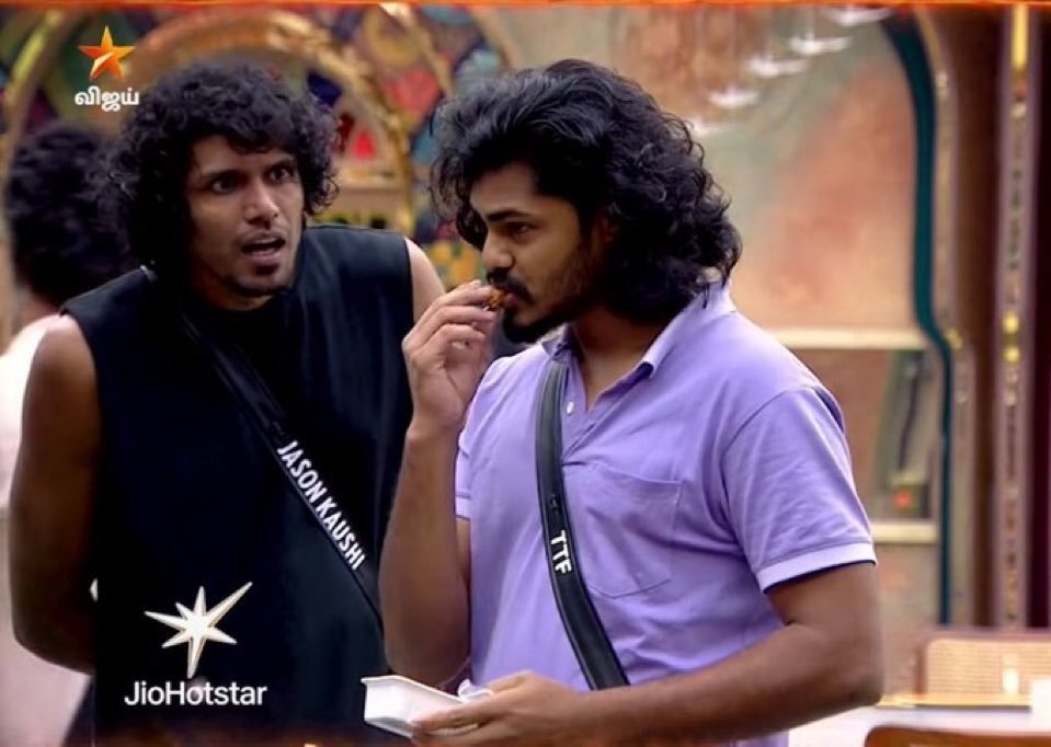 VenkatExe23's tweet photo. Jasan mind voice: evan pannathu namba panni irukalame, cha 😤
#biggbosstamil10 #BBTamil10 #BiggBossTamil10 #Jasan #TTFVasan🏆 https://t.co/otMkBNtYxH