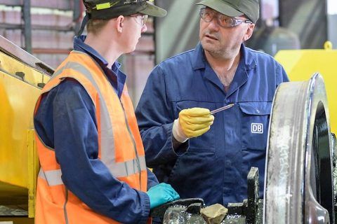 RailScopeEU's tweet photo. 🚄 DB Cargo UK Sale Process Narrows https://t.co/U7A17entdO #Rail #DeutscheBahn https://t.co/OcB13nIf4a