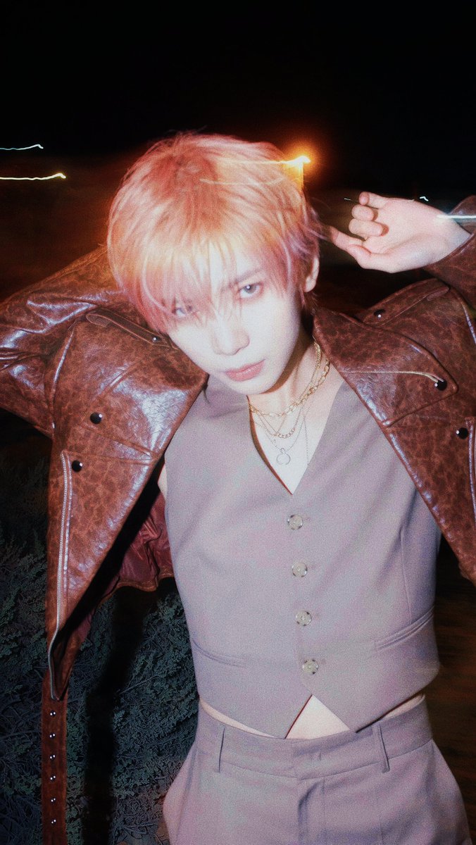 Taminrd_'s tweet photo. #에이티즈 #ATEEZ #여상  #YEOSANG
#ヨサン
.
🎆
.
fireworks https://t.co/kLS51ruMkP