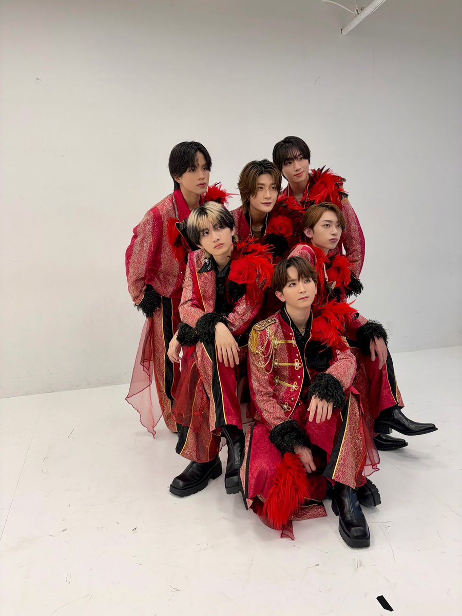 Lienel_official's tweet photo. 〖MEDIA_INFO〗

📚本日、10月22日(木) 発売
『#JUNON 12月号』に #Lienel が登場！

メジャー2ndシングル『愛のダバダ』についてお話しさせていただきました🥀

ぜひチェックしてください！

🔗ご購入はこちら
https://t.co/BSfGlBK3cn

@JUNON_jp 
#リエネル_愛のダバダ https://t.co/hAPT54hz7A