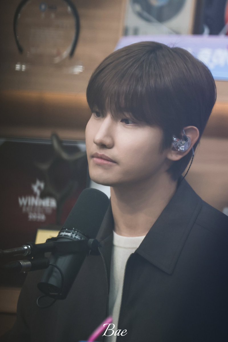 MaxBae88's tweet photo. 261022 컬투쇼
🌰🌰🌰

#심창민 #최강창민 #チャンミン
#동방신기 #TVXQ #東方神起 https://t.co/3SnqldVo5J