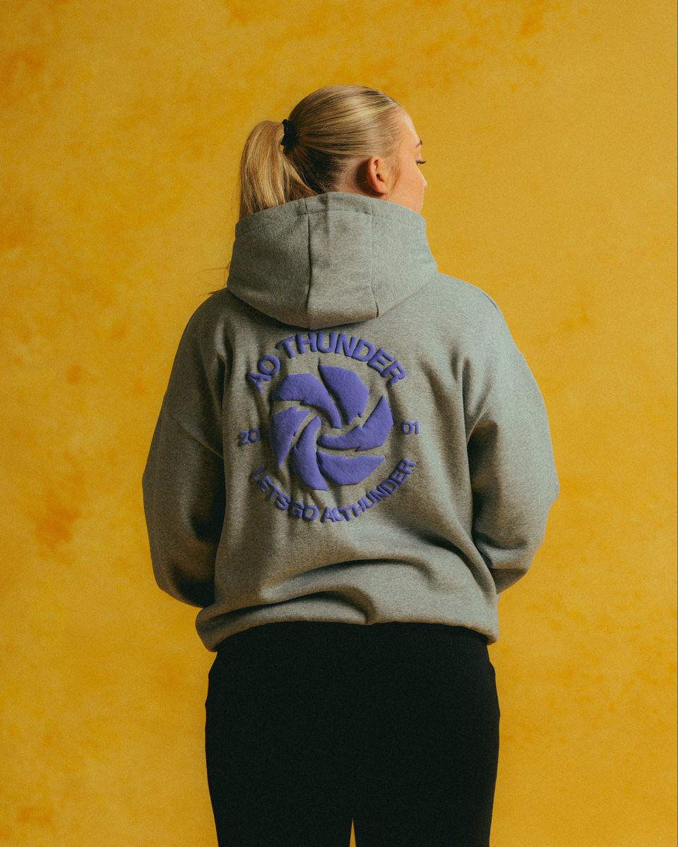 thundernetball's tweet photo. Our 2027 collection with @VX3apparel is now LIVE 🤩⚡️

Shop now by visiting https://t.co/BI3MLqwxZ4 https://t.co/xIqmu1pEYQ