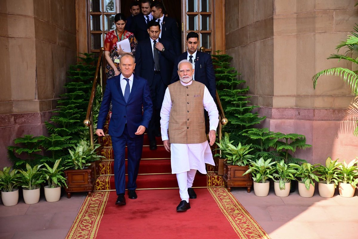 narendramodi's tweet photo. We also discussed ways to deepen India-Poland ties in technology, innovation and people-to-people exchanges.

We have agreed to establish an India-Poland StartUp Bridge and organise technology hackathons for our youth.

We will also expand cooperation in AI, cybersecurity, education, culture, sports and tourism.