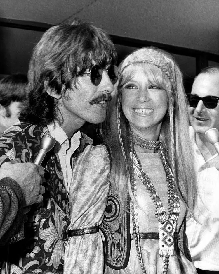 findtheture's tweet photo. Pattie Boyd's hippie look https://t.co/PZlcUgMlVS