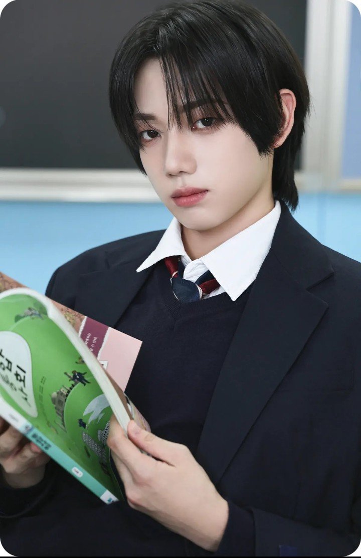 thagikn0fj's tweet photo. κΈ°νμ€μ μ λ§ μΌλ³ΈμΈμ²λΌ μκ²Όμ΄μ. #idntt #findid #kihyeongjun https://t.co/QGHlSkLjVp
