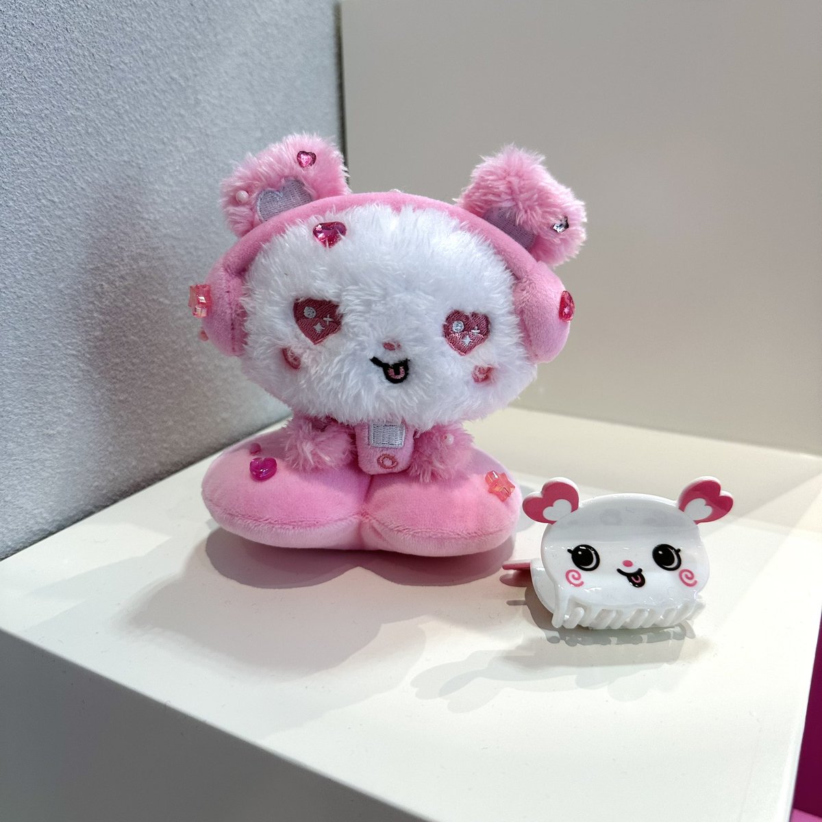 hayan0606's tweet photo. ポプア楽しかった🩷
ぬいキーの実物可愛過ぎたから絶対買う https://t.co/65fYnALvbC