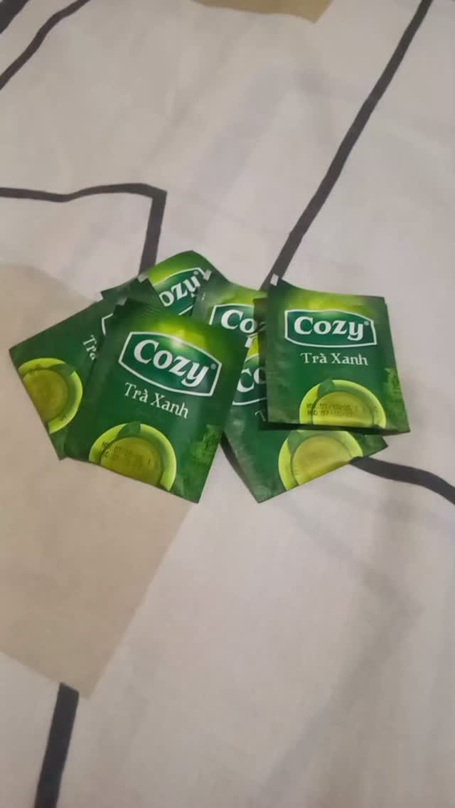 josuezapeta's tweet photo. Planning a trip to Vietnam? I tried different pasalubong and shared my honest thoughts and ratings for each. Which souvenir deserves the highest score? Watch until the end. https://t.co/8WN1g821py