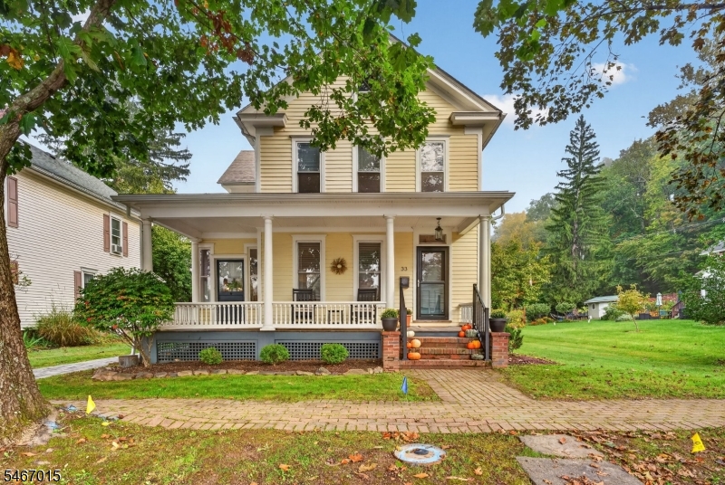 tempivandoren's tweet photo. Looking for your dream home? Take a peek at our newest listing in My area.
- Temperance Van Doren #1110349 with Weichert, Realtors® - Clinton
- Contact me at 908.310.8532 https://t.co/6oQtEb0PJD