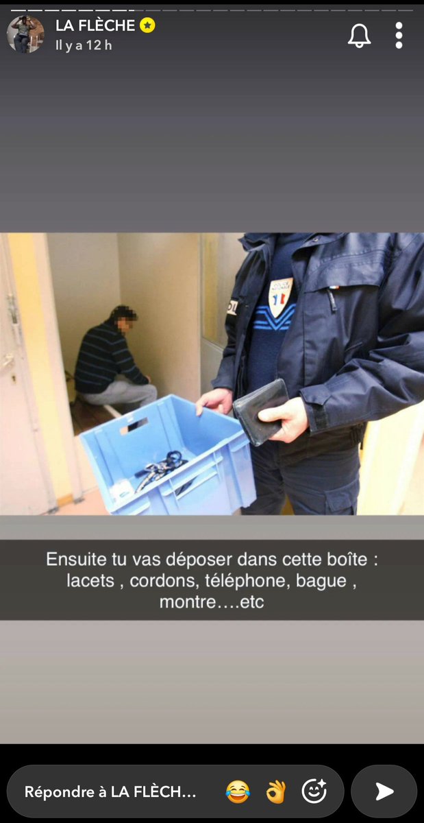 behind_themask0's tweet photo. La story à La Flèche elle me tabasse mdrrr 
Ceux qui ont des choses a ce reprocher il est en train de les tuer 😂😂😂 https://t.co/tU8uG2FDiA