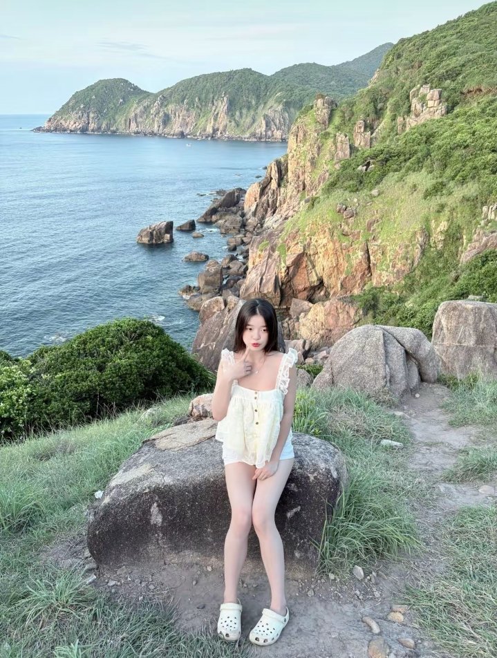 caremsicula's tweet photo. 2011 th nào muốn làm quen thì ib :https://t.co/CGzixQ0ghh https://t.co/k7KATAH98S