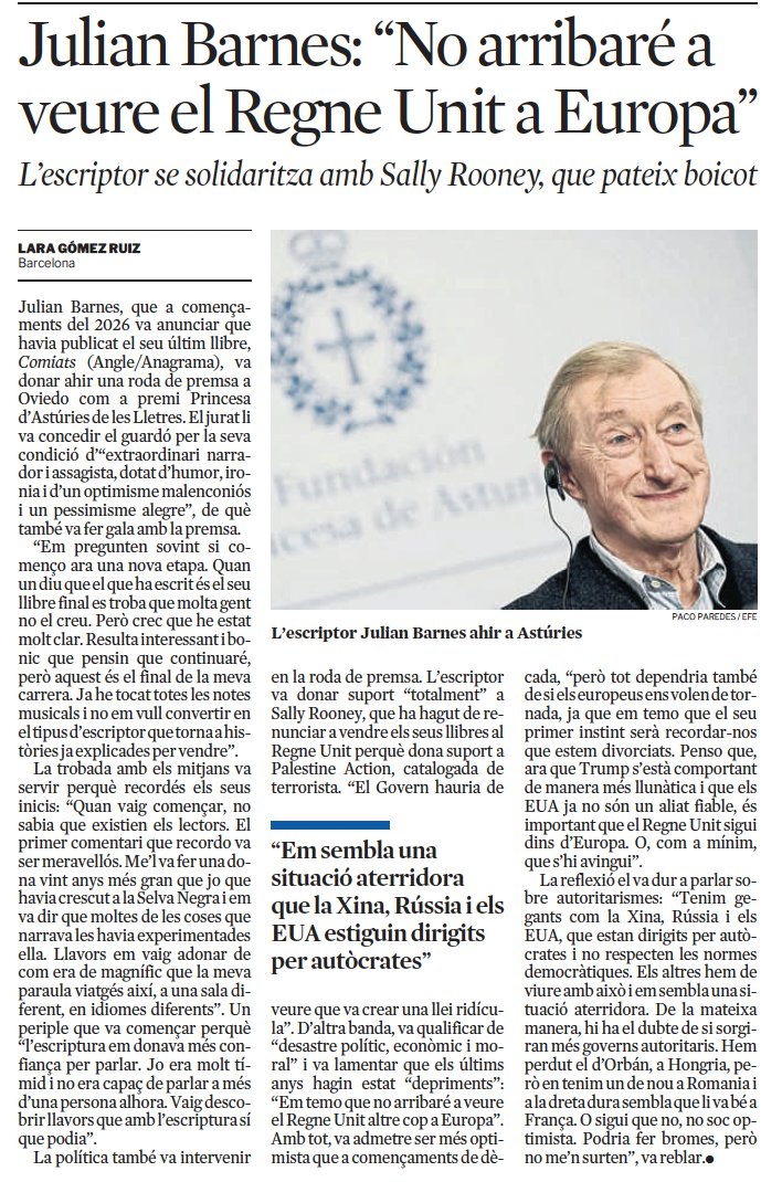 angleeditorial's tweet photo. Demà, Julian Barnes rebrà el Premi Princesa d'Astúries de les Lletres

El jurat li ha concedit el guardó per la seva condició d' "extraordinari narrador i assagista, dotat dʼhumor, ironia i dʼun optimisme malenconiós i un pessimisme alegre"

@LaVanguardia @laragomez93 https://t.co/TVzj92IB9O