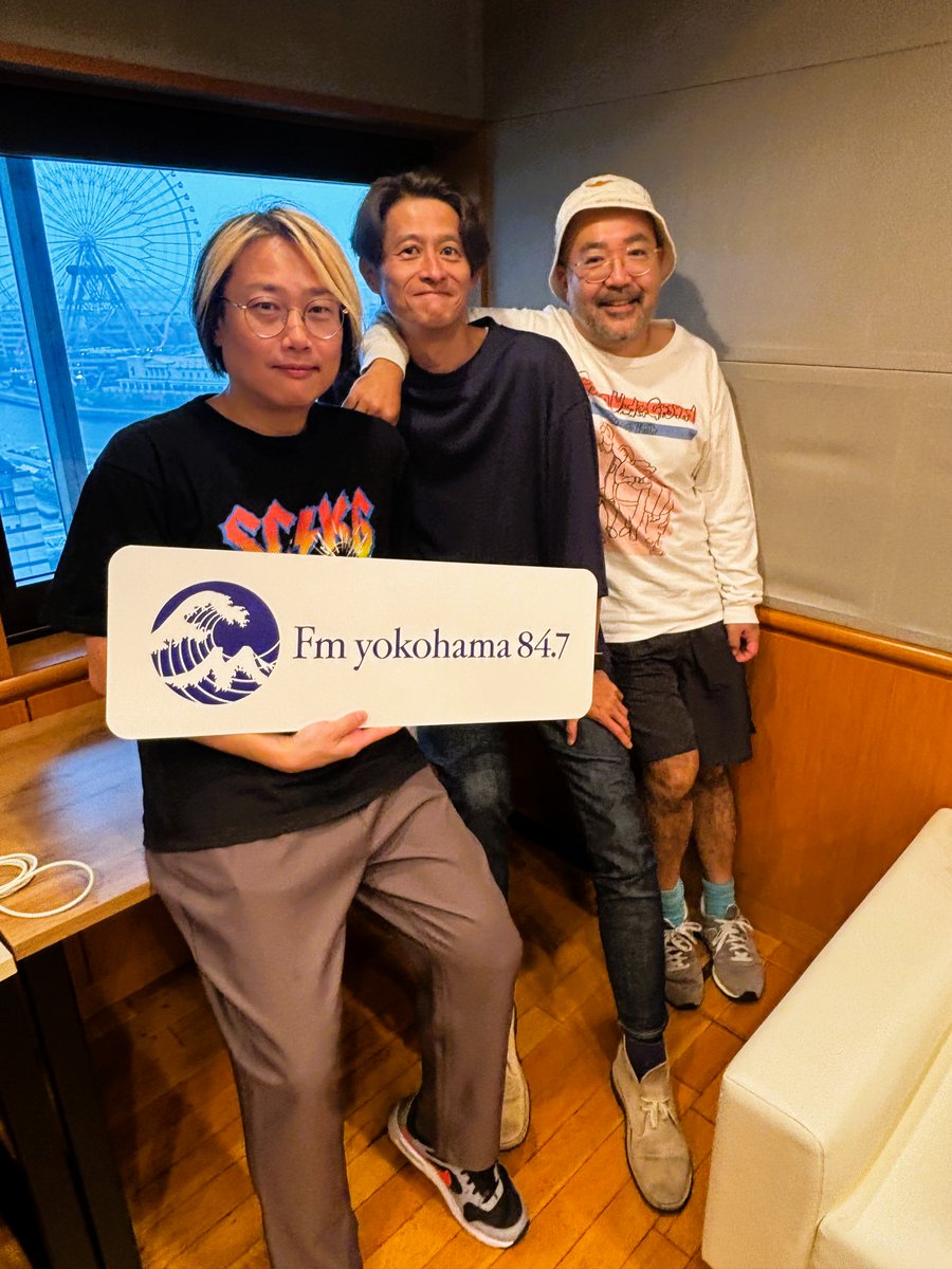 FyokoG's tweet photo. 今夜27:30〜
GOING UNDER GROUNDのメンバーがお届けする
『メディカルグループ presents バンドマンおじの小咄レディオクラブ』
今夜は…「3人ツアー新潟・高崎編」「バンドワゴンに物申す!」など…
#FMヨコハマ
#GUG
#バンドマンおじ
⬇こちらから聴けます
https://t.co/V71MqcfBte https://t.co/fsLVGlvMYR