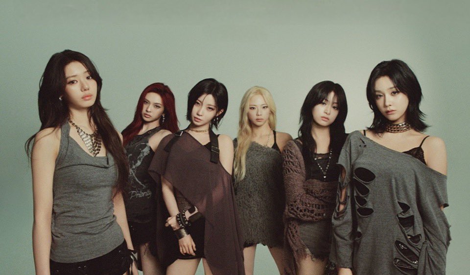 babymonz's tweet photo. a once in a lifetime girl group https://t.co/OiSk37rfyV