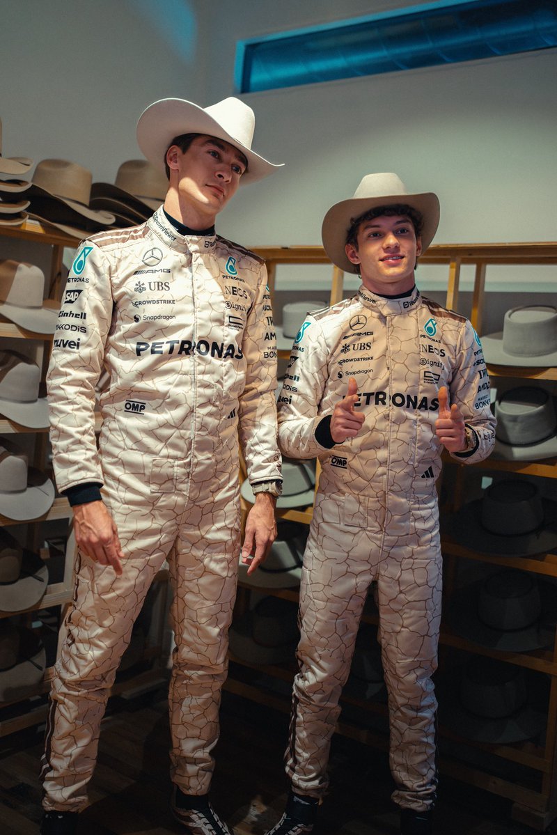 MercedesAMGPCF1's tweet photo. Austin ‘25                          Austin ‘26 

🇺🇸🤠 https://t.co/DXSlR2Nf0t
