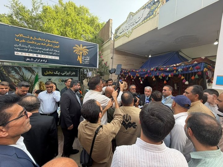 chtniran's tweet photo. صالحی‌امیری در شادگان : شادگان می‌تواند به یکی از قطب‌های گردشگری جنوب کشور تبدیل شود. بازار جهانی صنایع‌دستی ایران را هدف‌گذاری کرده‌ایم.
https://t.co/NZeQmCkHGG https://t.co/wr9VM70OYy