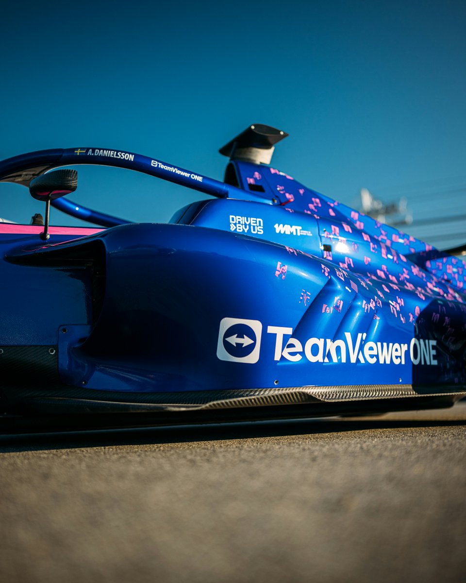 f1academy's tweet photo. TeamViewer's Forward Together Wild Card livery is ready to hit the track in Austin 🇺🇸

Featuring the faces of women across sport and technology, the livery celebrates the power of community in opening doors and creating opportunities for women.

Look out for Alexia Danielsson behind the wheel of the #45 car at Circuit of the Americas this weekend 👀

#F1ACADEMY #USGP