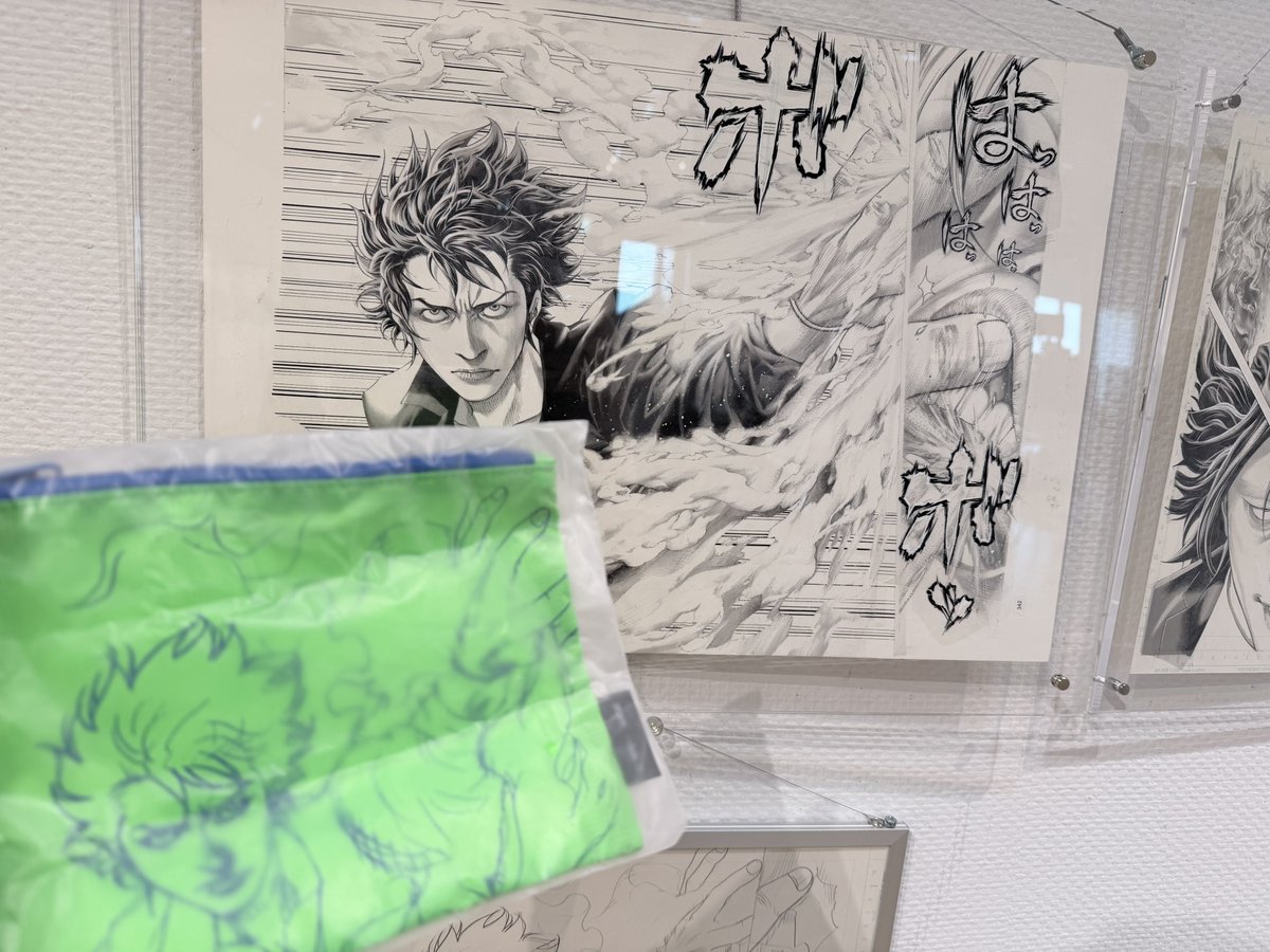 jomon59's tweet photo. 嘘喰い原画展PART? @ミズキーホール
ビオスのポーチは買うべし https://t.co/CU7TcC3w5g