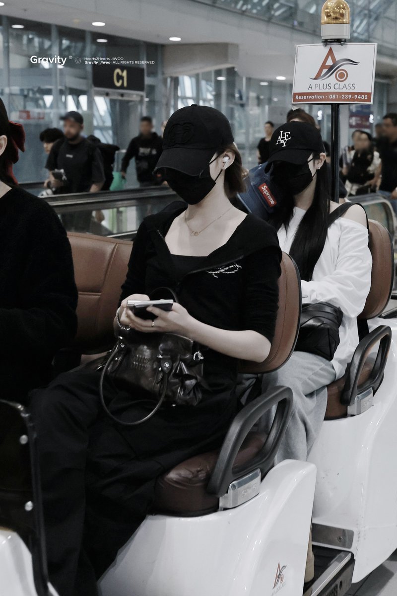 Gravity_jiwoo tweet picture