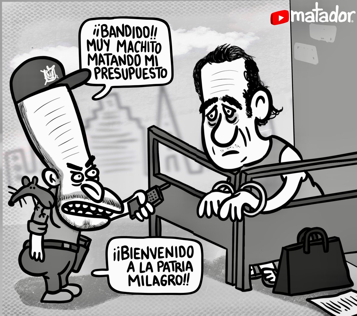 Matador000's tweet photo. Anoche, cerca del Capitolio, fue capturado alias “Happy” Lara, exintegrante de la banda “Los Ratitas”.

Le incautaron la cartera del Interior, una kipá judía y una foto de Vargas Lleras.

Así nuestro gran presidente, pone fin a la carrera delincuencial de este peligroso hampón. https://t.co/dnuks9lq5X