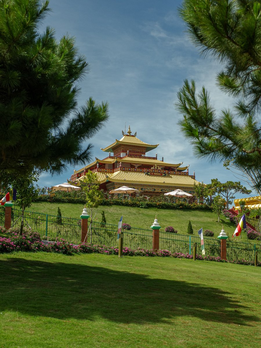 CesaritoMendoza's tweet photo. Samten Hills Dalat is more than a scenic escape. It is a place to slow down, breathe deeply, and reconnect with nature and yourself. A Place to Return for those seeking stillness, unspoiled beauty, and lasting peace. https://t.co/FZR2IDzbrm