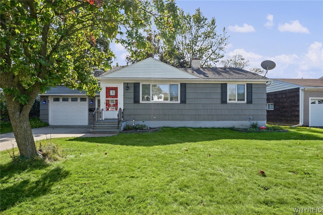 ggreen2162's tweet photo. Be the first to see this incredible new listing in Southtowns and make it yours!
- J Gerard Green, GRI #10491210016 with REMAX Precision
- Contact me at 716.866.8307 https://t.co/ccGMu7KGqW