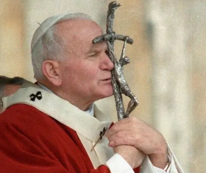 chicago_co37632's tweet photo. Today is the Memorial of Saint John Paul II, Pope. Saint John Paul II Ora Pro Nobis. https://t.co/OLHJxn94Py