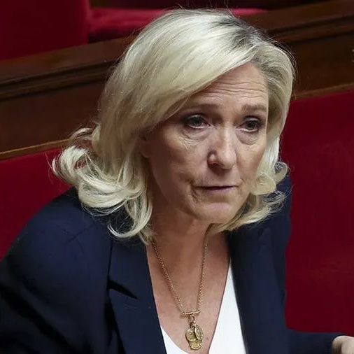 GlobalDiss's tweet photo. 🚨🇫🇷 Marine Le Pen HITS BACK after Macron BLAMED AI for the images of migrant riots:
 
"The images were not generated by AI: they depict the sad REALITY of what France has become after ten years of Macronist rule." https://t.co/aiO10TuWzf