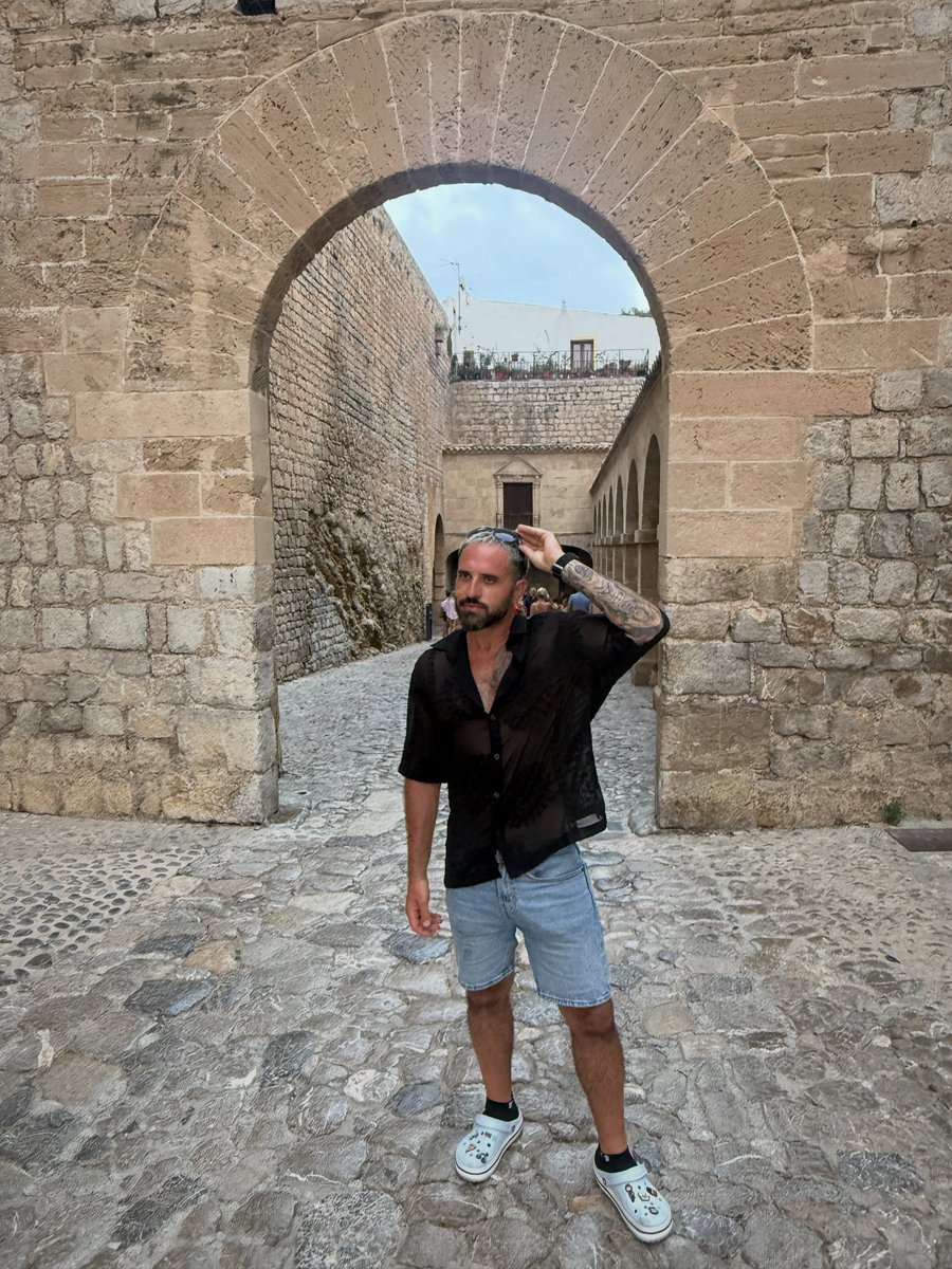 gniewia's tweet photo. Thank you, Ibiza. You were amazing. https://t.co/SSbSIwFjJO
