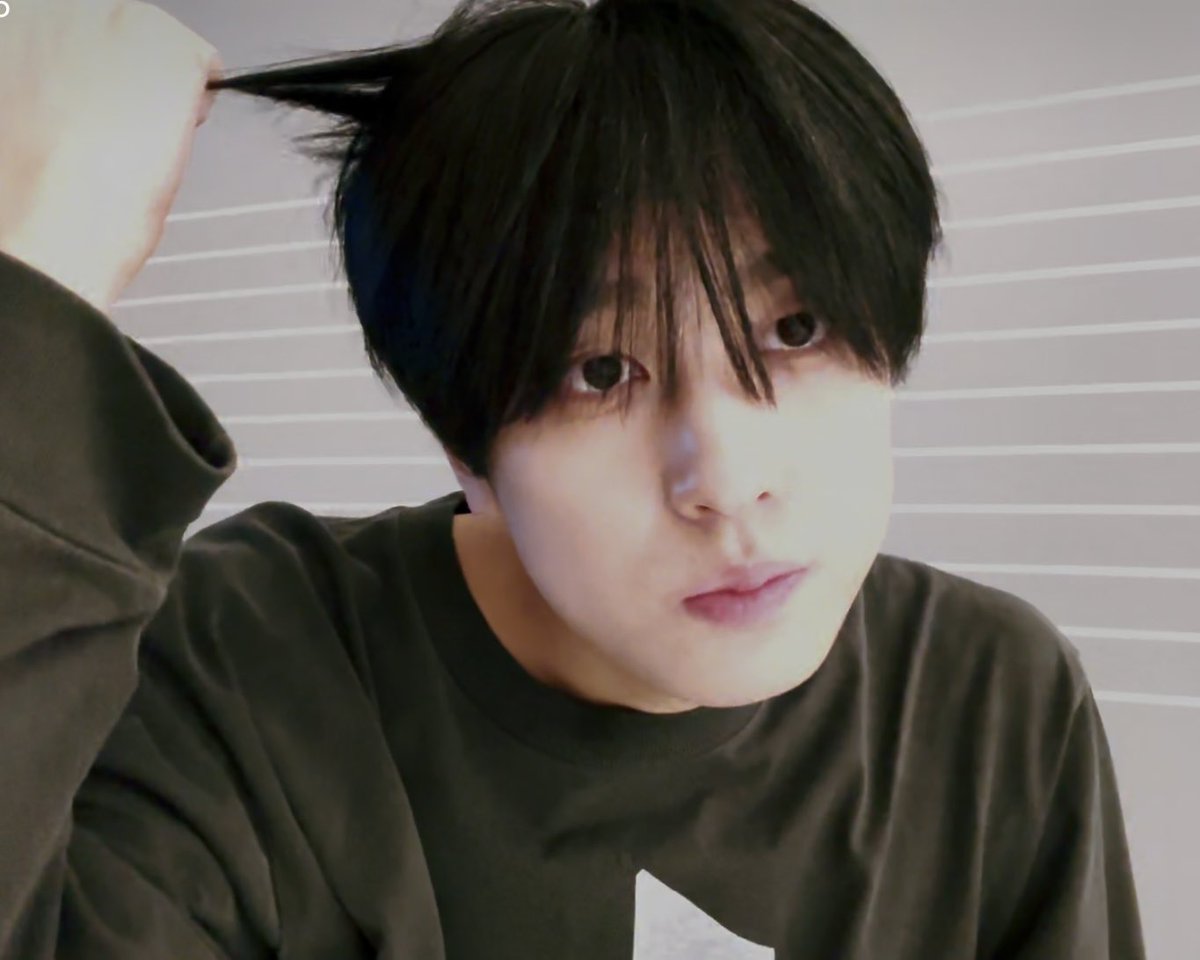 nyong1_'s tweet photo. 오늘존잘똥개미친듯 https://t.co/HGZUwqDWOA