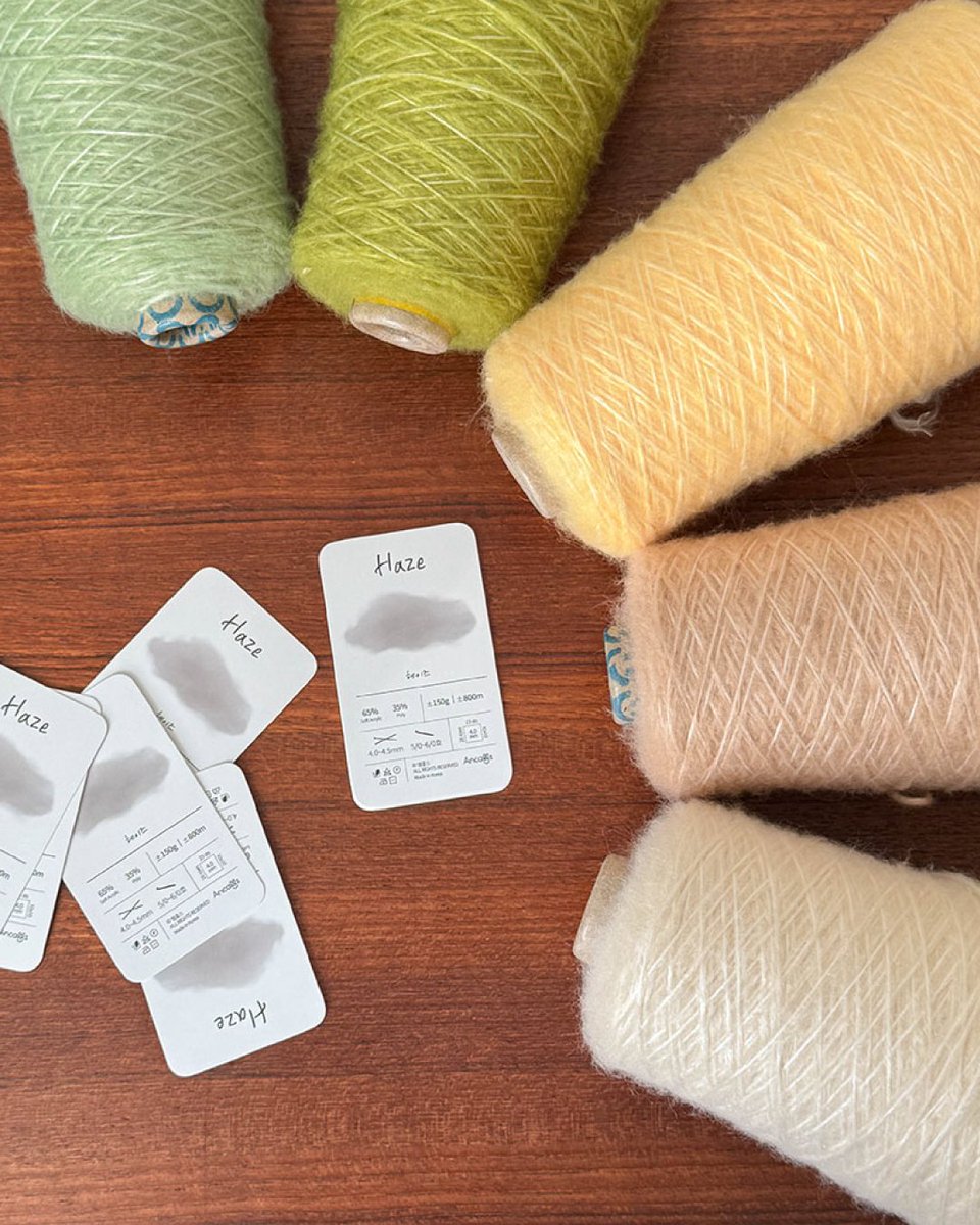 yuzawaya_hobby's tweet photo. 韓国のかわいい毛糸が、ついにユザワヤに！🇰🇷🧶💕

韓国発の毛糸ブランド「Ancalls（アンコールス）」が登場✨

おしゃれな色づかいが魅力の12アイテム・240種(カラー展開を含む)を、10/26(月)～ 蒲田店・吉祥寺店で販売！

🎁購入特典のポストカードや編み図（韓国語）も♪
※数量限定特典あり

11月末頃から横浜,神戸,梅田店＆通販でも販売予定🥰