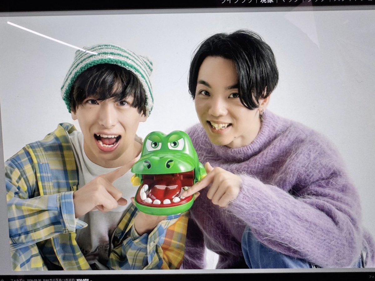RAB_RYU's tweet photo. #JUNON 12月号が発売開始しました⛵️
猫耳の帽子を用意していただきましたよ〜 https://t.co/TKRFnNLOdF