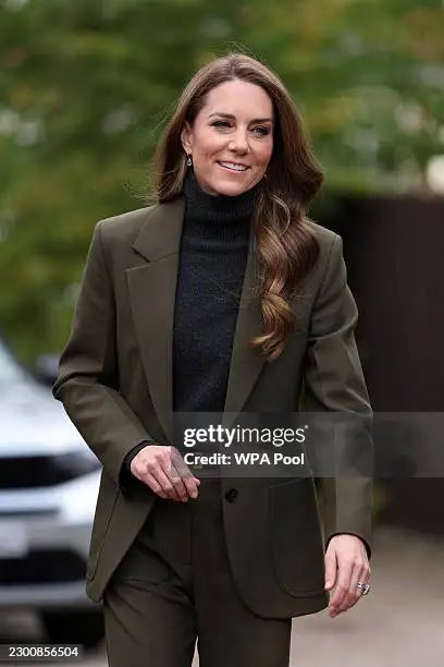 SabirahLohn's tweet photo. The Princess of Wales is at The Treehouse Children's Hospice during a visit to learn about the care and support provided by East Anglia's Children's Hospices.
She also views construction work at The Treehouse. https://t.co/vr48ll5FN3