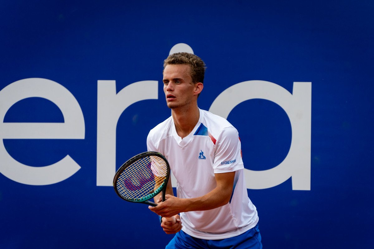 ParisRMC's tweet photo. 🚨 Les #pronos d'@ericsalliot @ParisRMC
🎾#Jacquet bat #Nakashima (2.70)
🎾#vanAssche bat #Vacherot (2.15)
🎾#Bublik bat #Marozsan (1.29)
🎾#Mannarino bat #Basilashvili (2.05)
▶️ Cote totale 15.35
▶️ Paris annexes à 🎧 ici
▶️ https://t.co/hJ8TZL4A70 https://t.co/kkCgBdGcyA