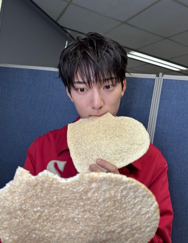 san9gu's tweet photo. 트친이 데인이그려줬어 ㅜ넘좋아…….. https://t.co/WmkttxWVdW
