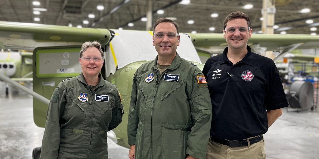 TextronAviation's tweet photo. @CivilAirPatrol has ordered 21 new @Cessna piston aircraft to strengthen its nationwide mission readiness. The fleet will support emergency response, search and rescue, government partners and aviation education.

Learn more ➡️ https://t.co/9HC2RsEZjs https://t.co/RqeVzntxqD