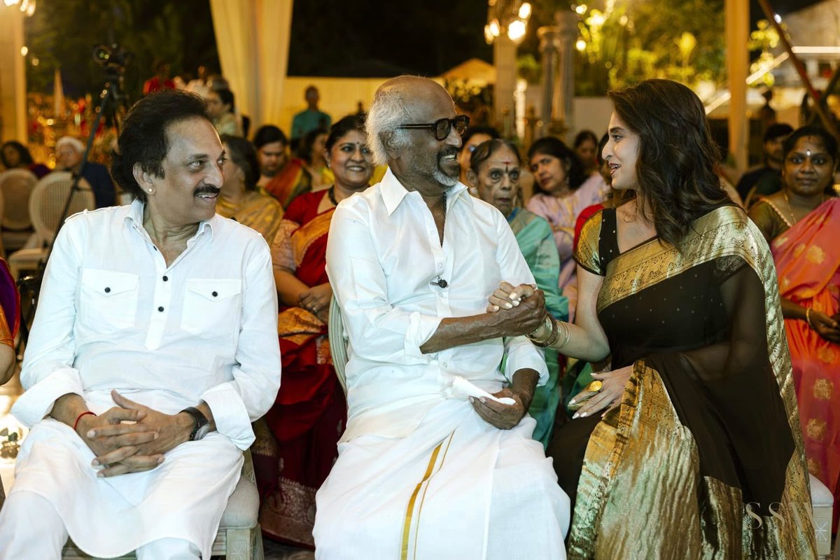 ChennaiTimesTOI's tweet photo. #Rajinikanth and #ShaliniAjithKumar at an event held recently at #AnirudhRavichander's home! https://t.co/UHx7rdXTcF