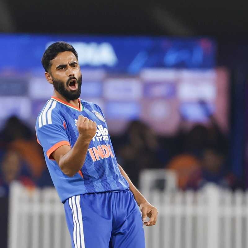 screwgauge77's tweet photo. If not for Naman Dhir and catch drops 

India would have lost this game because of statpadders like Shreyas Iyer, Tilak varma and Ishan Kishan https://t.co/wIPdOSS0w1