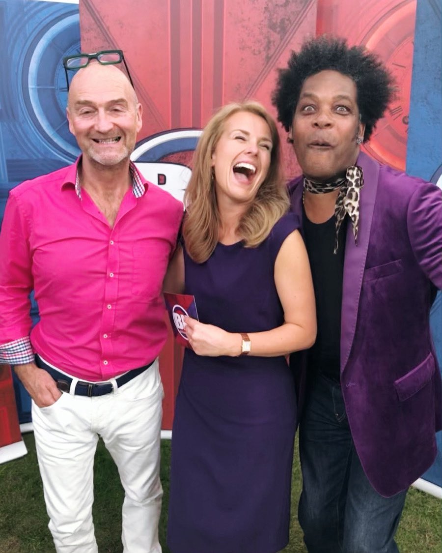 MrSebDaniel's tweet photo. We’re on today in 10 minutes so please watch and hope you enjoy it. 
Let’s go @BBCBargainHunt ing 😎🫵😍 https://t.co/VNjtkx87fD