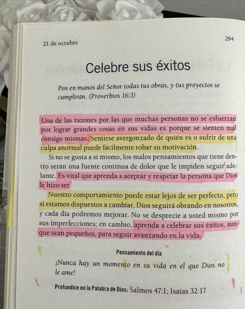 namaste_paz's tweet photo. Celebre sus éxitos. https://t.co/lNmAi789NH