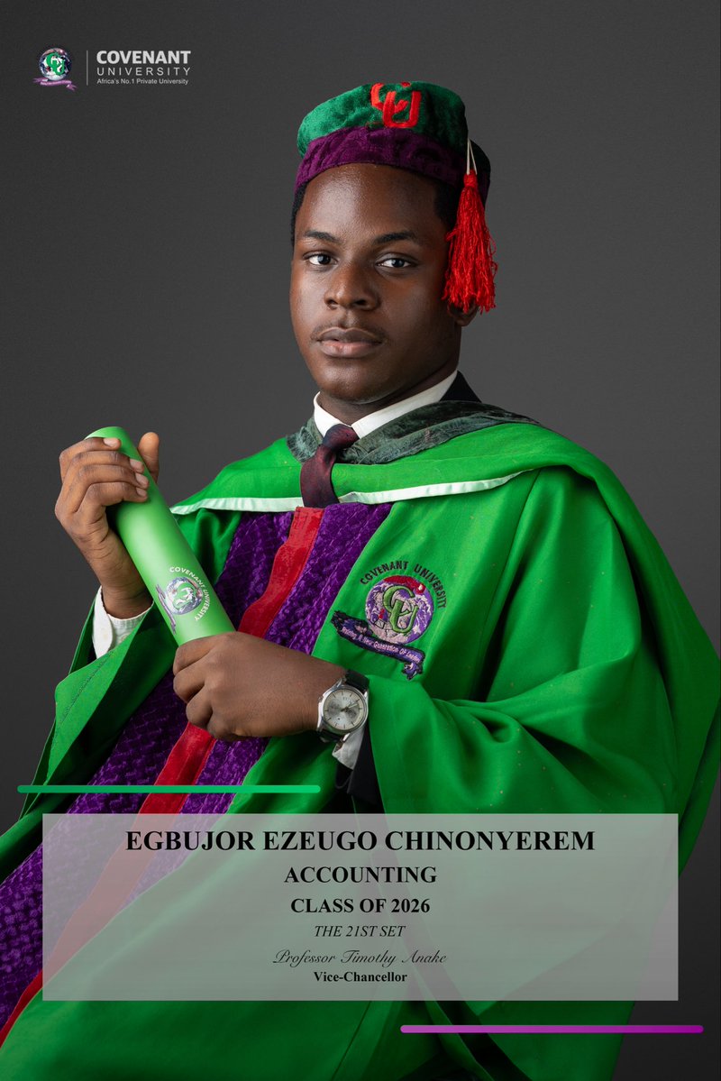 Trenzometer's tweet photo. If e reach your turn no graduate. If I can graduate anybody can.
Greatful for the journey, excited for what’s next 🎓💼
Bsc.Hons.(Accounting)
Graduating with AAT certificate🎓
Na God run am🙏🏾 https://t.co/SPegRrmIDd