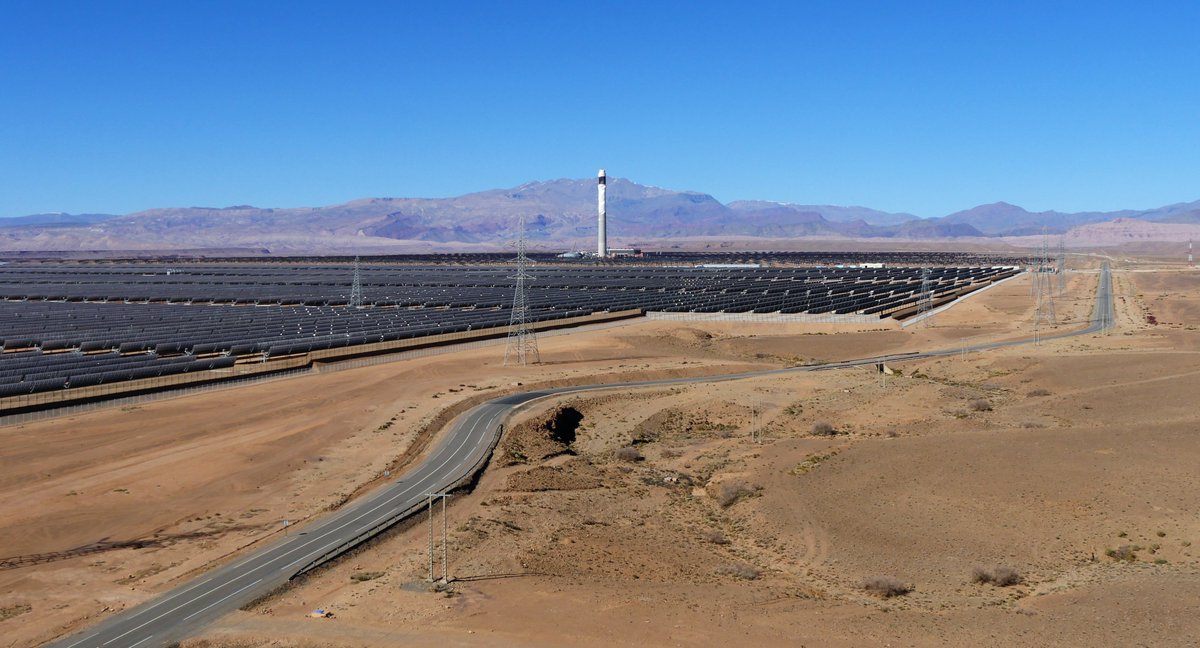 AfDB_Group's tweet photo. On Thursday, 22 October, the @AfDB_Group approved a $487 million package to advance economic reforms, strengthen climate resilience and support more inclusive growth in #Morocco. 

Details: https://t.co/EkzHt6SG2R #AfDBinMorocco 🇲🇦 https://t.co/kPH9CpdQO1